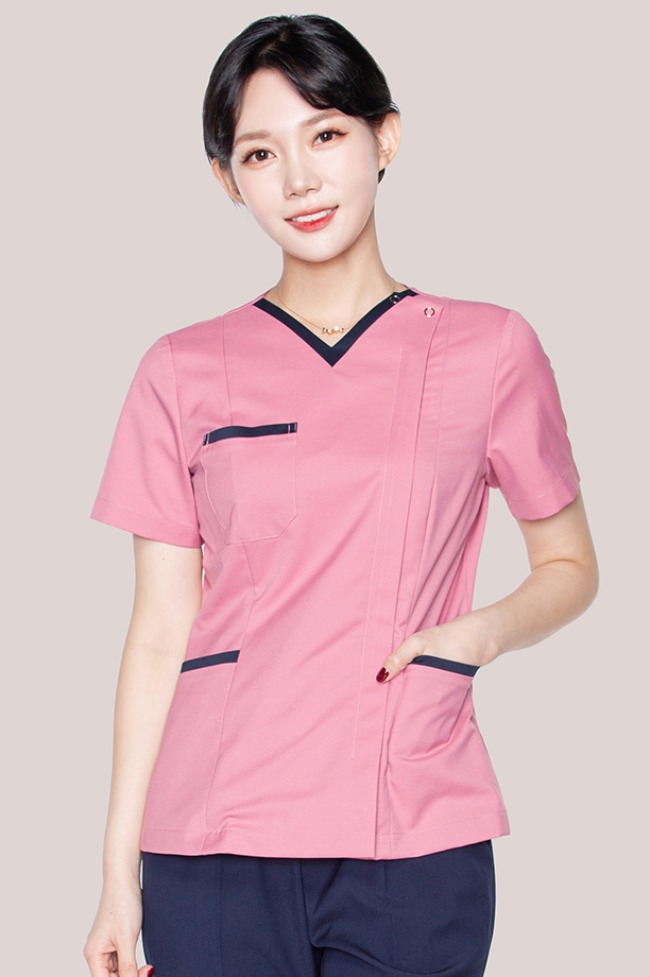 Đồng phục nữ điều dưỡng cổ tim