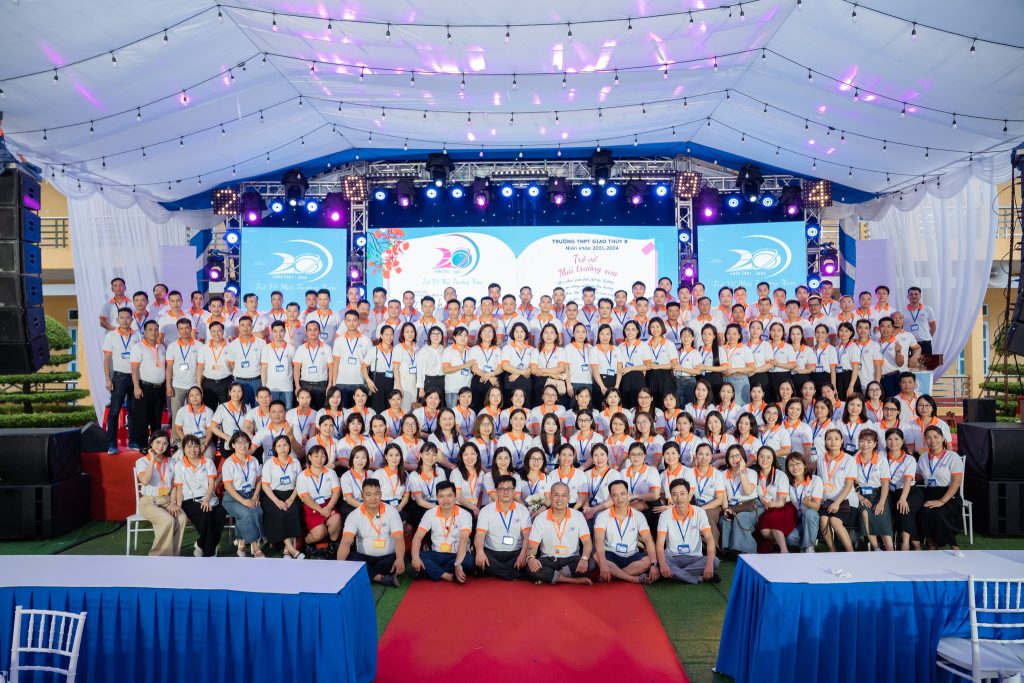 Đồng phục họp lớp, hội khóa
