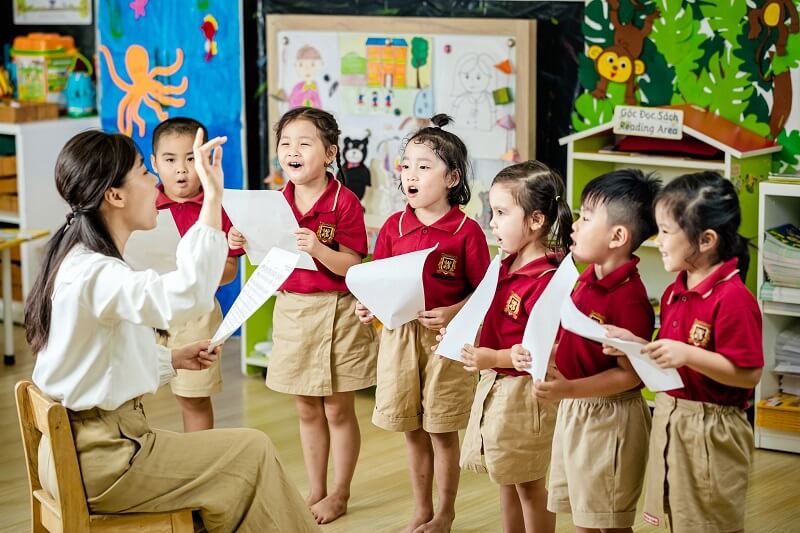 Đồng phục học sinh mầm non