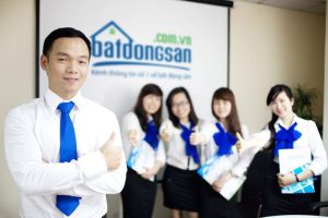 đồng phục bất động sản