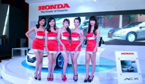 Đồng phục hãng Honda