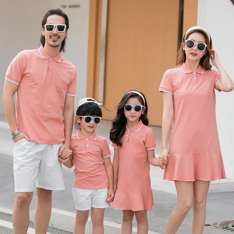 Áo thun polo gia đình đi biển