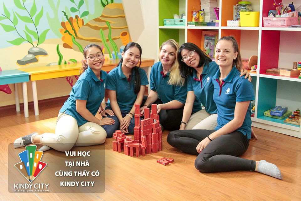 Áo thun giáo viên mầm non