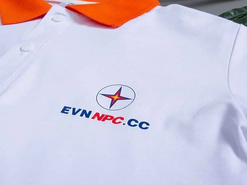 In logo trên áo đồng phục