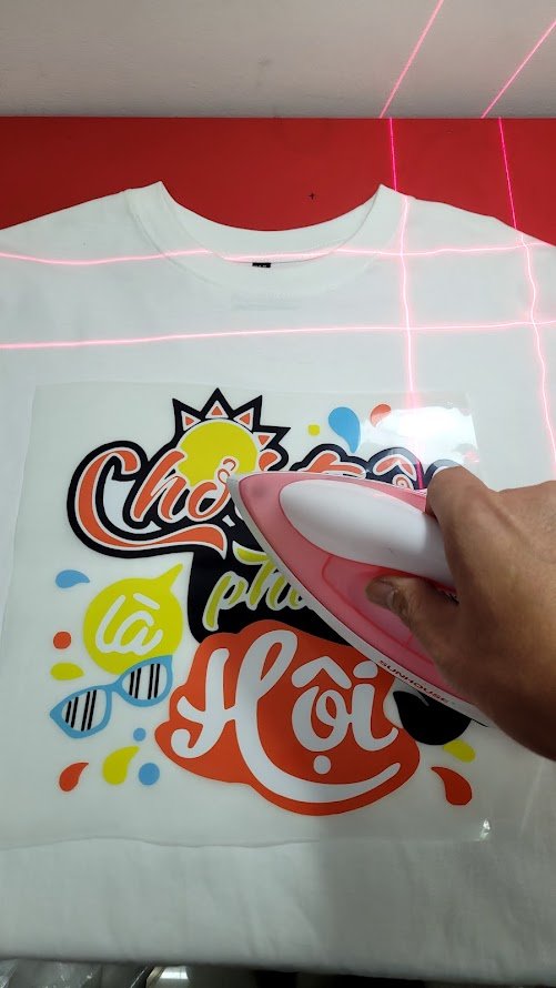 In Pet áo đồng phục lớp