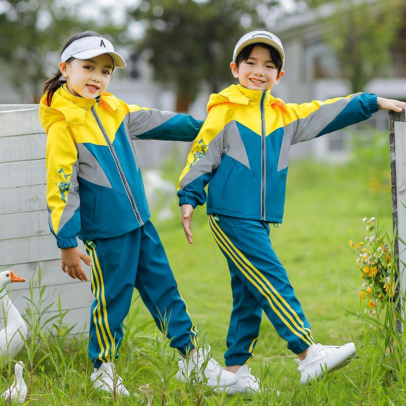 Áo gió học sinh mẫu mới nhất