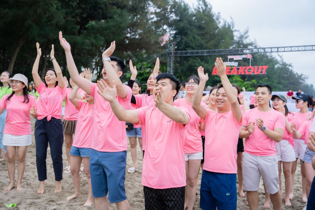 Đồng phục teambuilding 2025