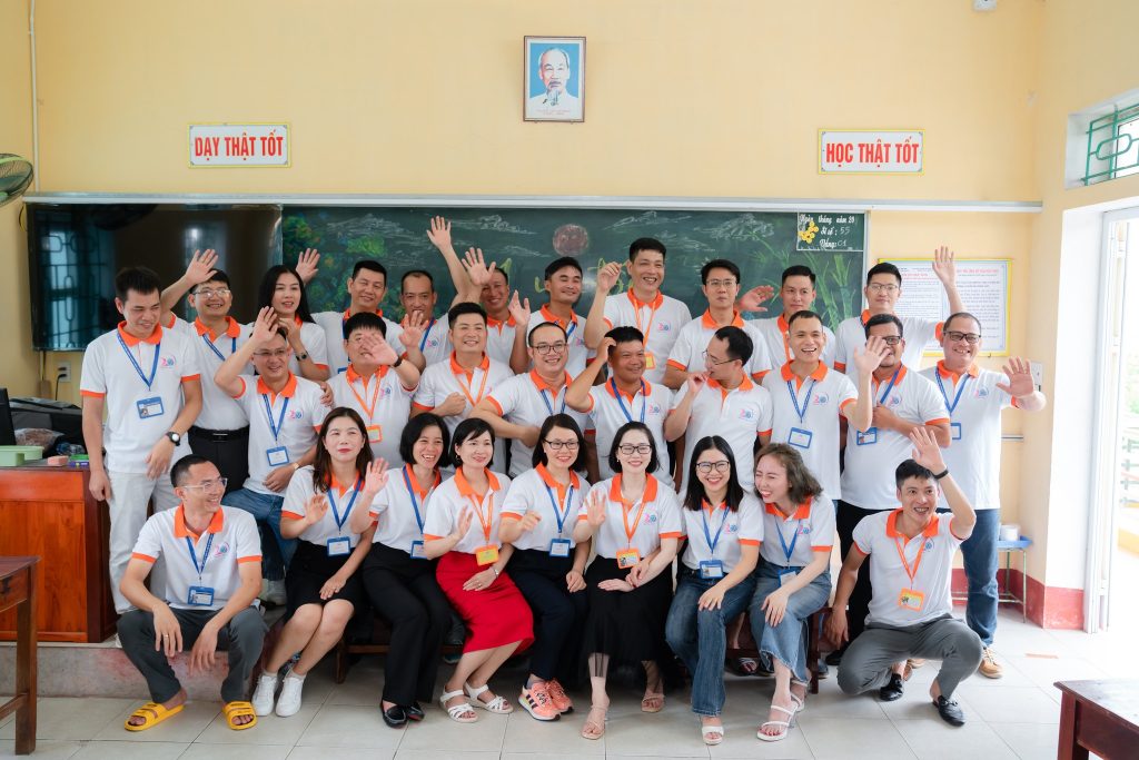 Đồng phục áo thun họp khóa