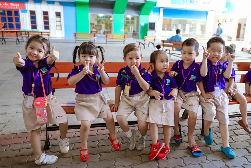 Áo thun mầm non khai trường