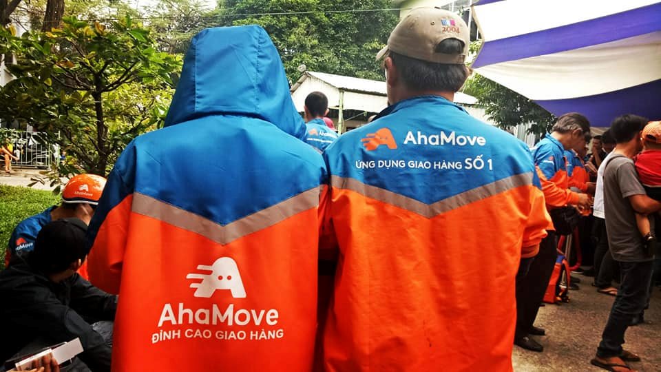 Áo gió đồng phục 2025