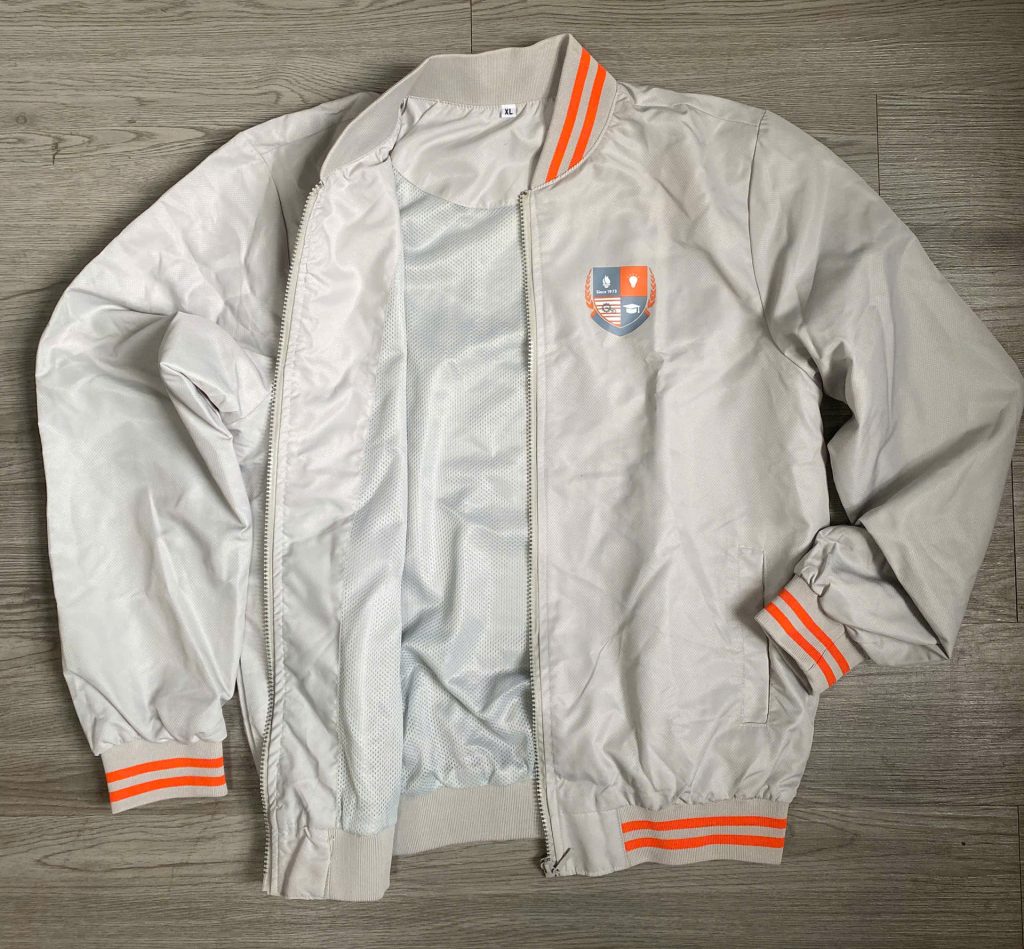 đồng phục áo khoác bomber trước 2