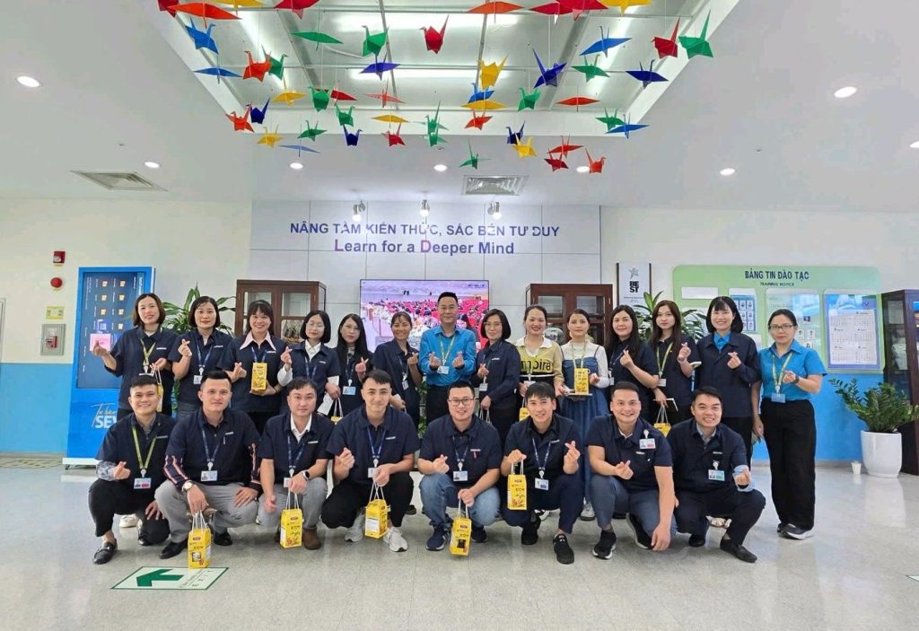 Đồng phục áo thun công ty